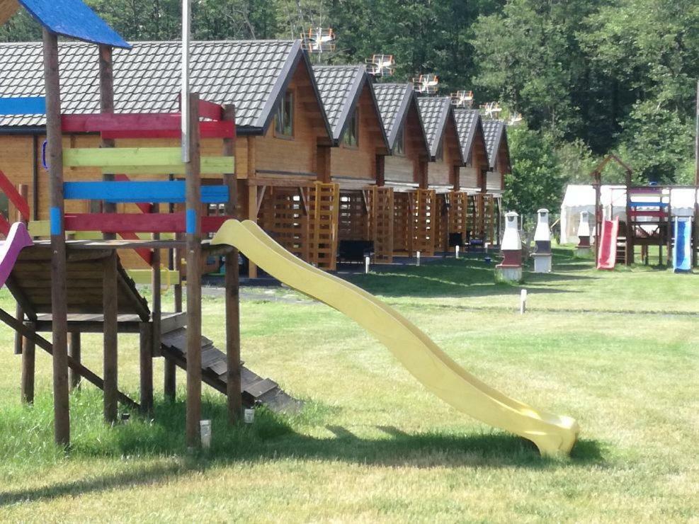 Sloneczny Brzeg Hotel Mielenko Buitenkant foto